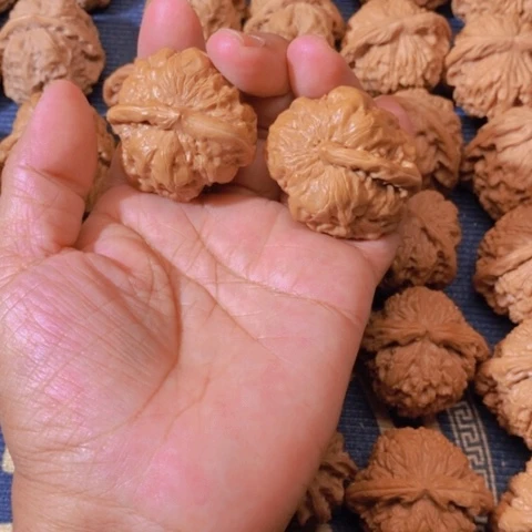 【闪购商品】吊坠文玩核桃一帆