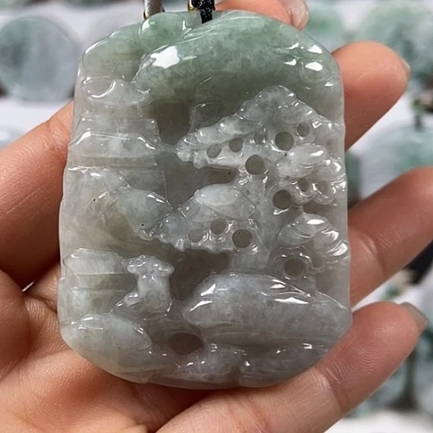 翡翠颈饰未镶嵌山水有棉线福利