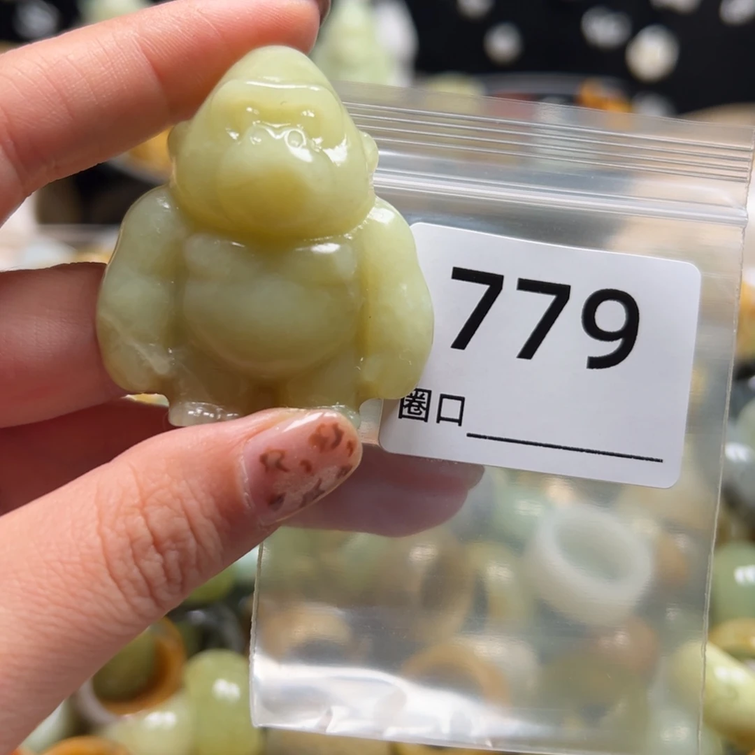 腊***五蛇纹石玉未镶嵌戒指