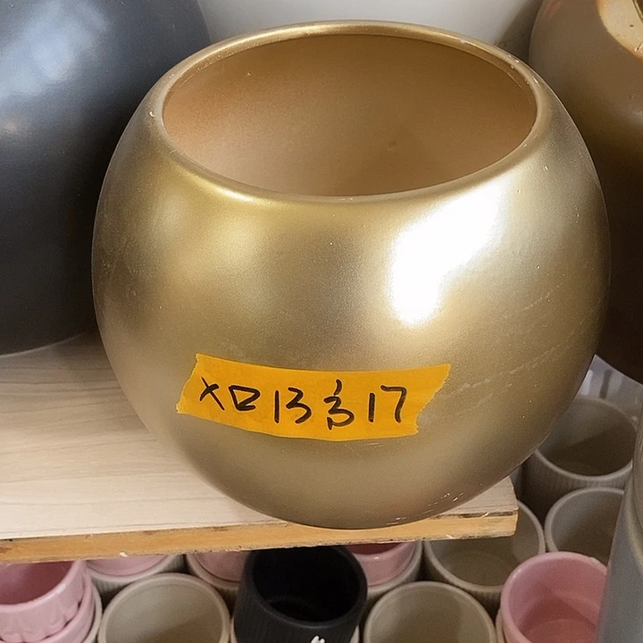 摆件陶盆有孔 微瑕介意勿拍