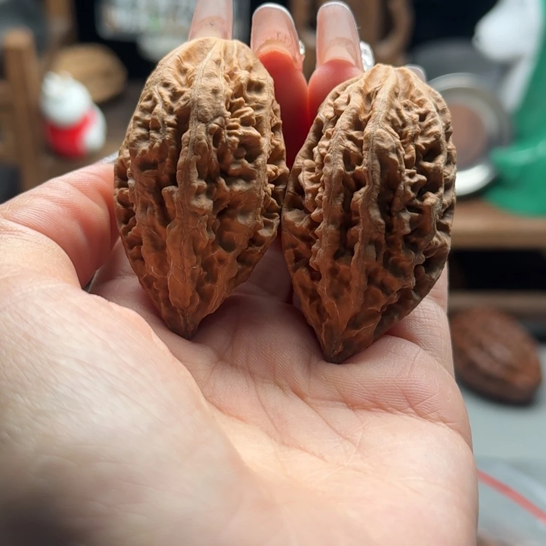 文玩核桃把件关东木子楸百核182