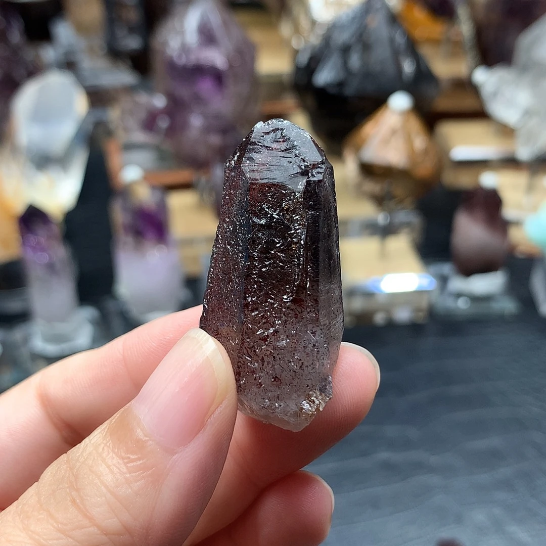 P***.水晶未镶嵌大型摆件（非配饰）纳米比亚金草莓