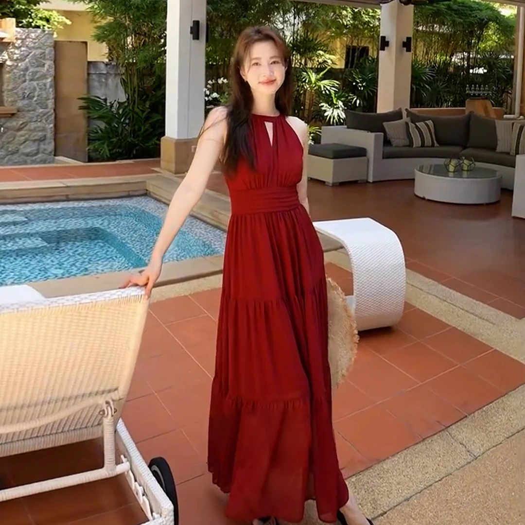 法式红色挂脖吊带连衣裙子女夏季新款高级感收腰显瘦沙滩长裙4176