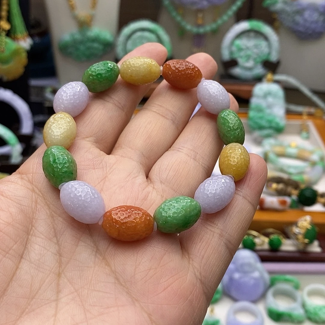 翡翠未镶嵌颈饰手链