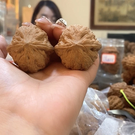 文玩核桃吊坠39铁锤有黄