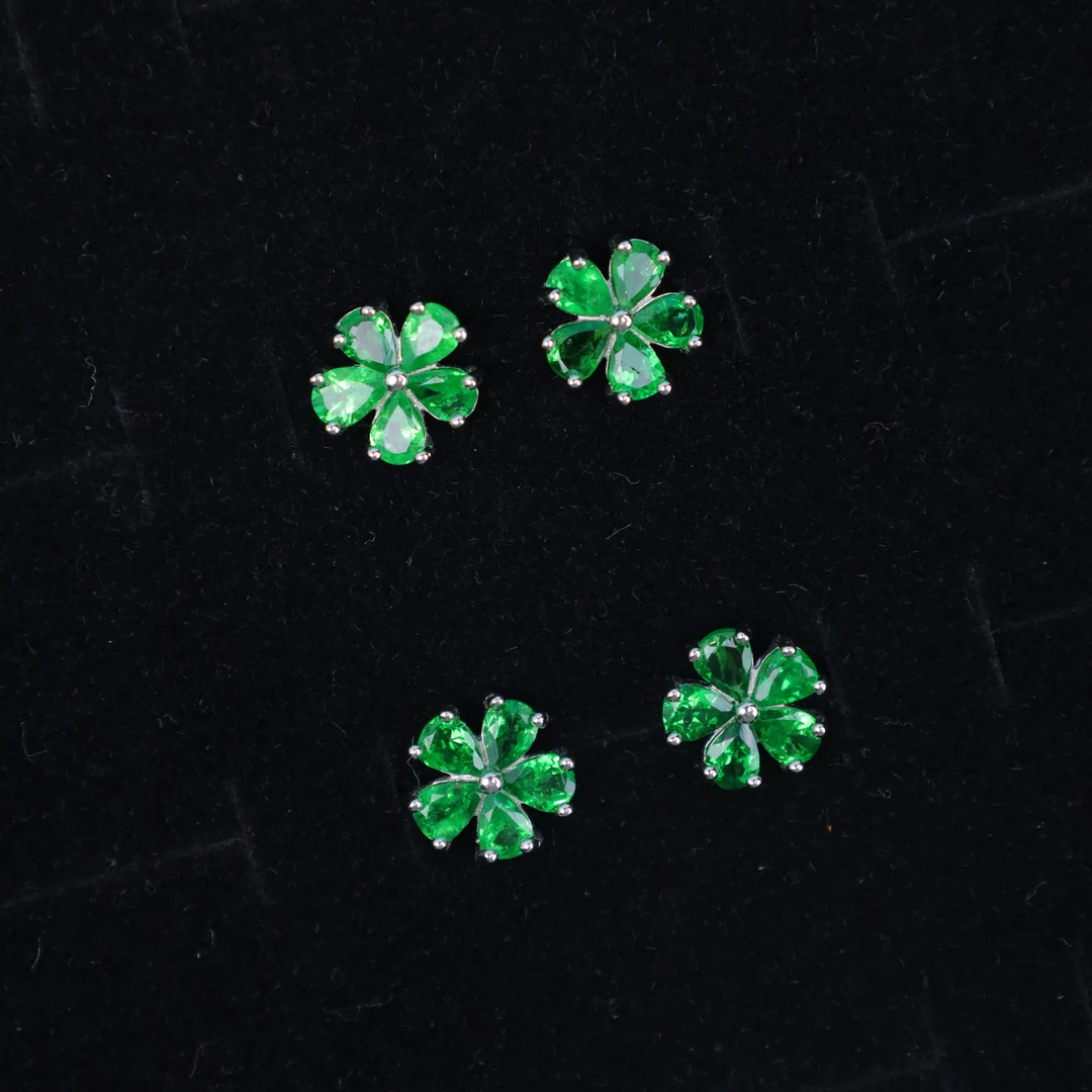 非金属布艺项链 绿色五瓣花耳钉——多样性发货发一对