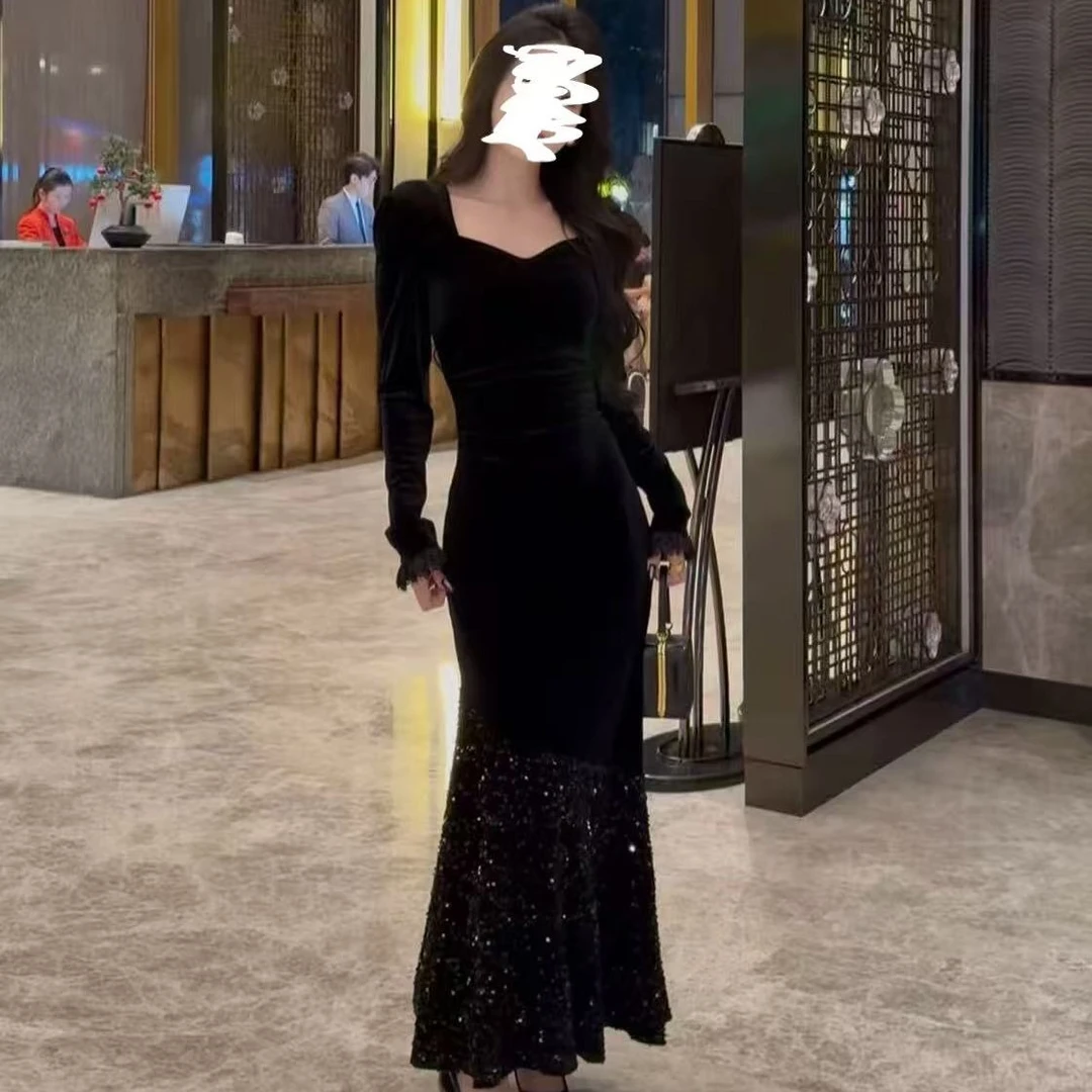 亮片裙小黑裙碎花裙秋冬黑色长裙新款法式纯色连衣裙女感