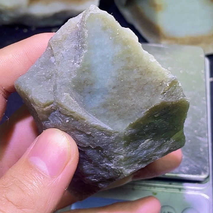 和田玉（糖玉）未镶嵌珠宝半成品