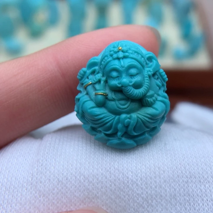绿松石绿松石配饰未镶嵌
