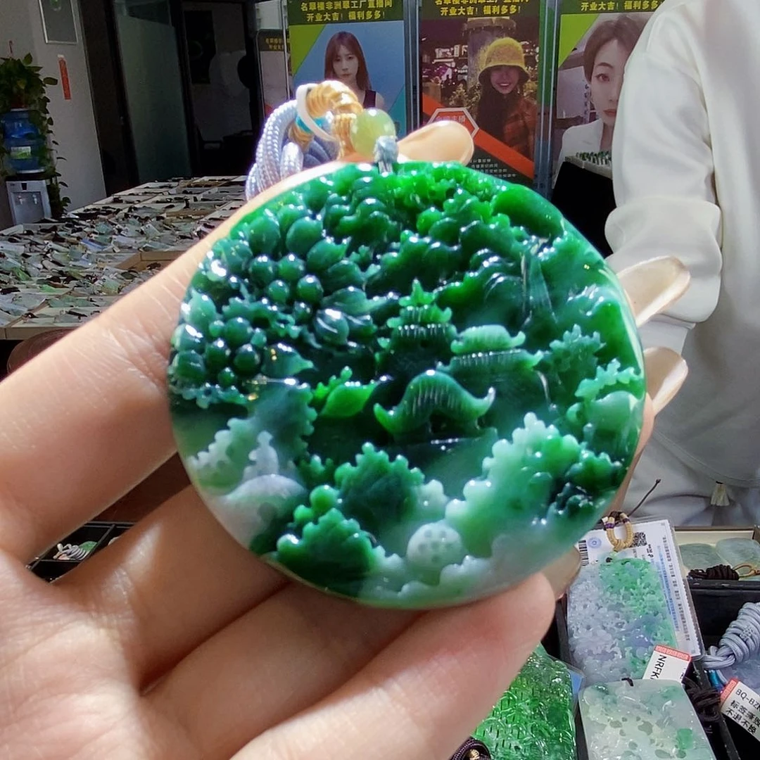 颈饰未镶嵌翡翠翡翠