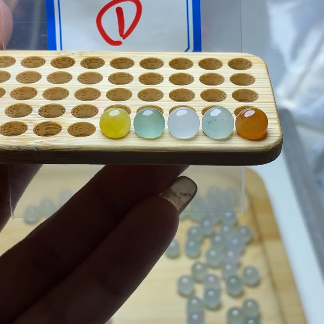 定制翡翠未镶嵌翡翠珠链