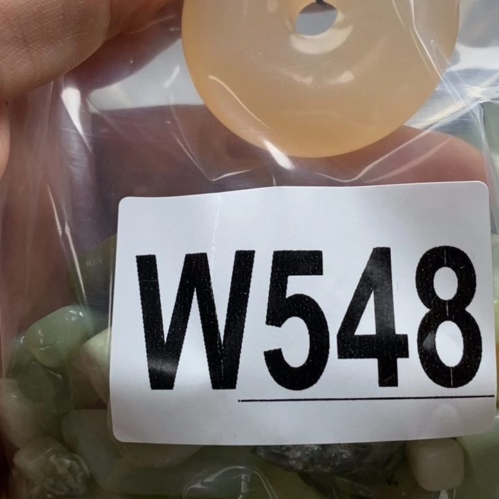 蛇纹石玉未镶嵌珠宝奇石