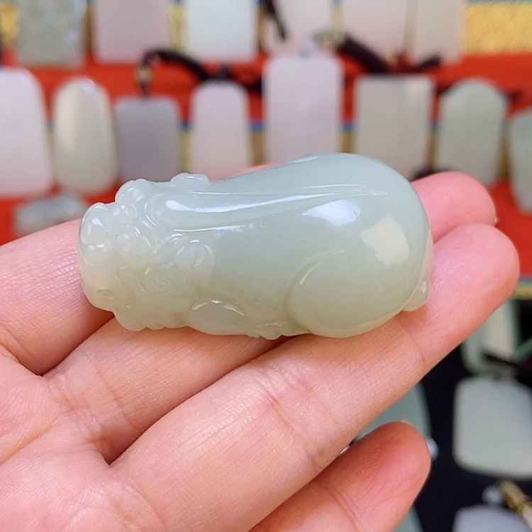 【闪购商品】颈饰未镶嵌和田玉