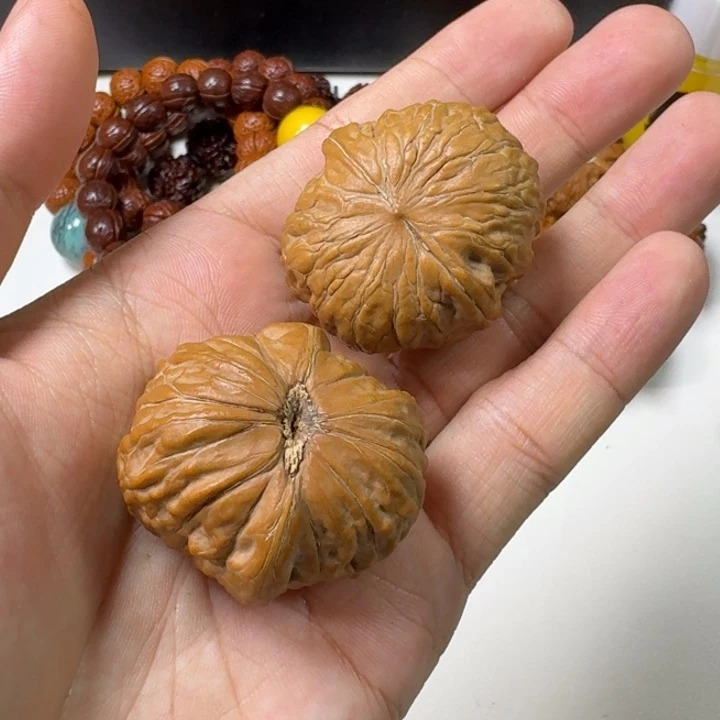 王***鲜把件文玩核桃55555555