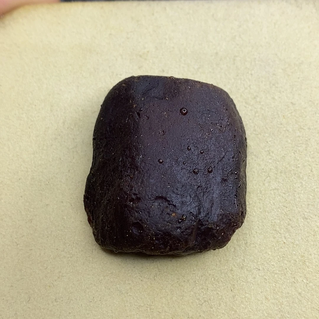 定制蜜蜡未镶嵌梨