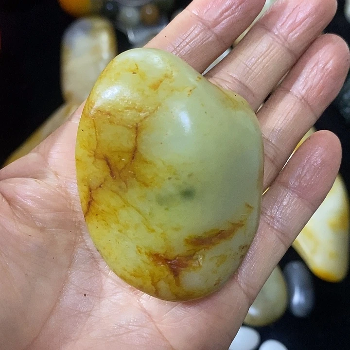 和田玉（糖玉）未镶嵌挂件
