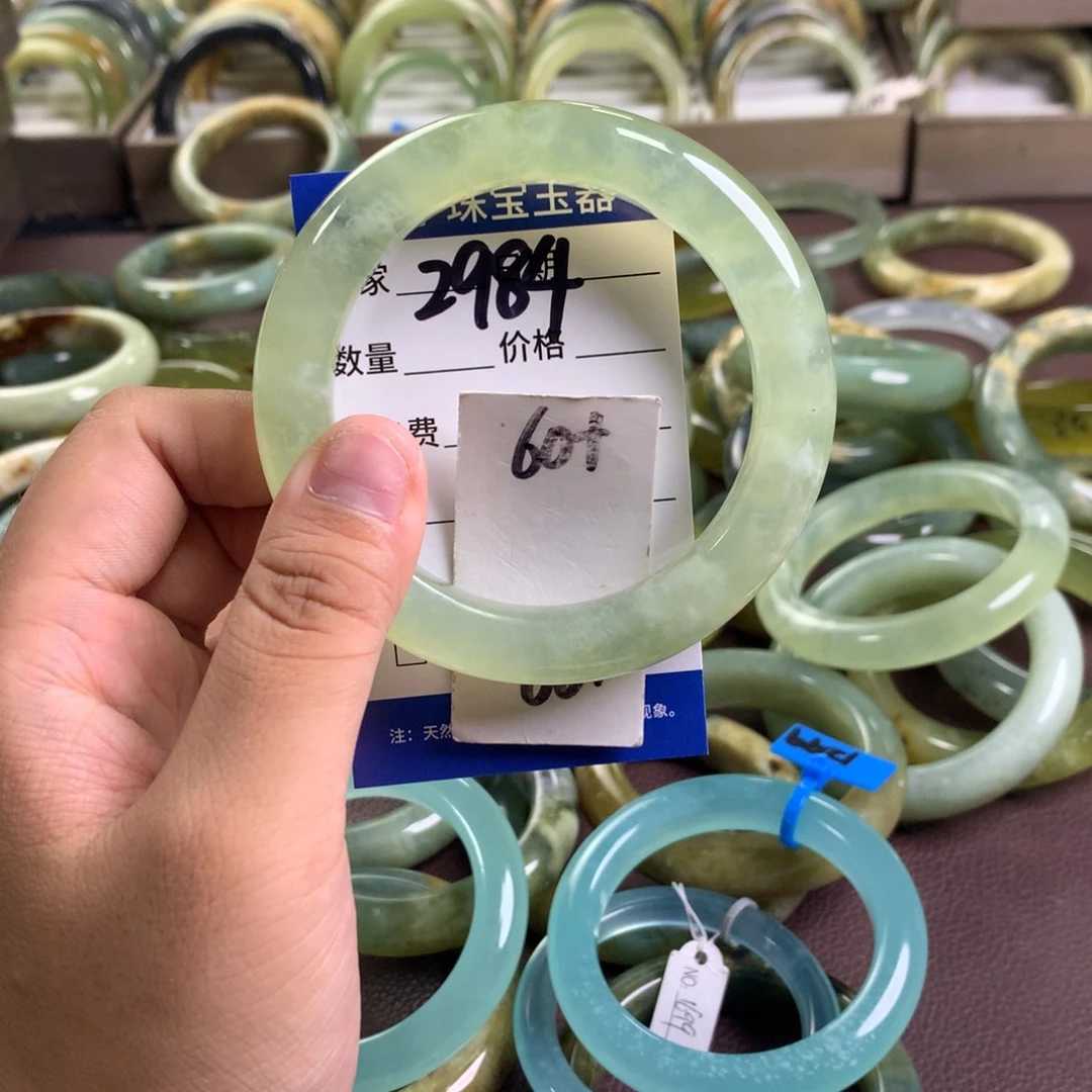 未镶嵌蛇纹石玉手镯2984