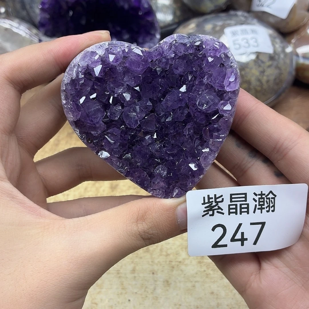 未镶嵌水晶大型摆件（非配饰）