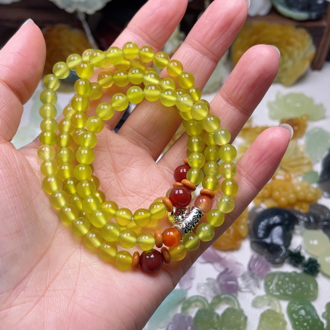 蛇纹石玉颈饰未镶嵌