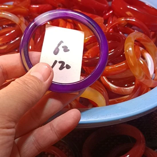 玛瑙/玉髓未镶嵌手镯