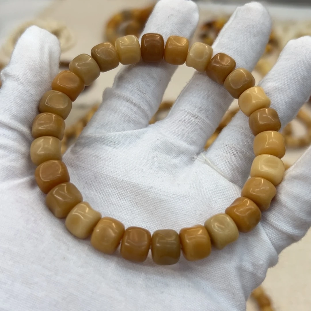 菩提根/象牙果吊坠11干磨树王驼骨086