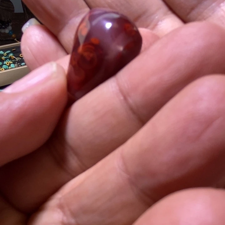 南红玛瑙配饰未镶嵌