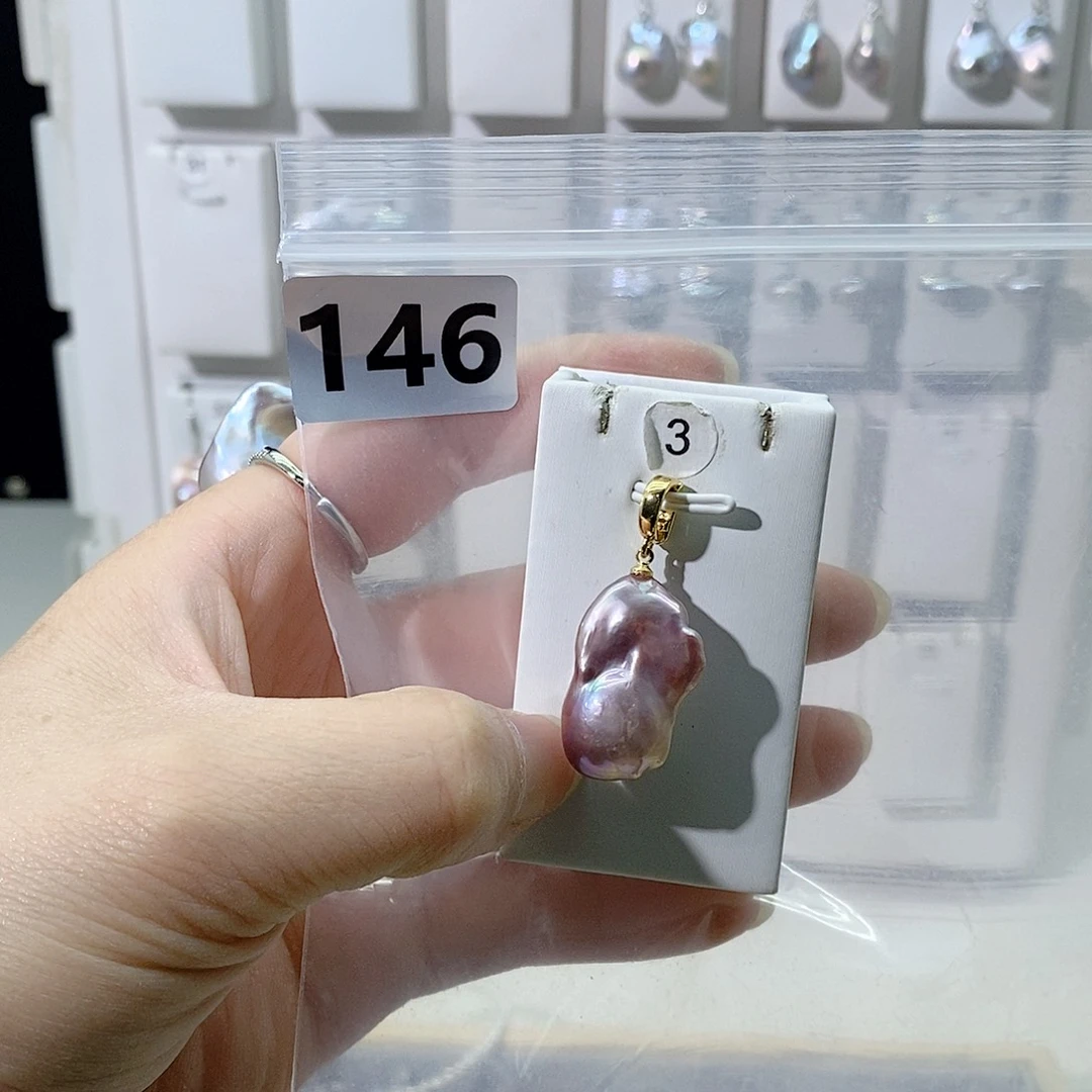 淡水珍珠合金颈饰