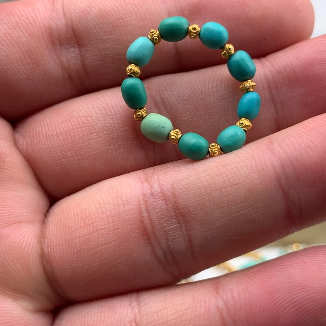 露***18K金镶嵌绿松石耳饰