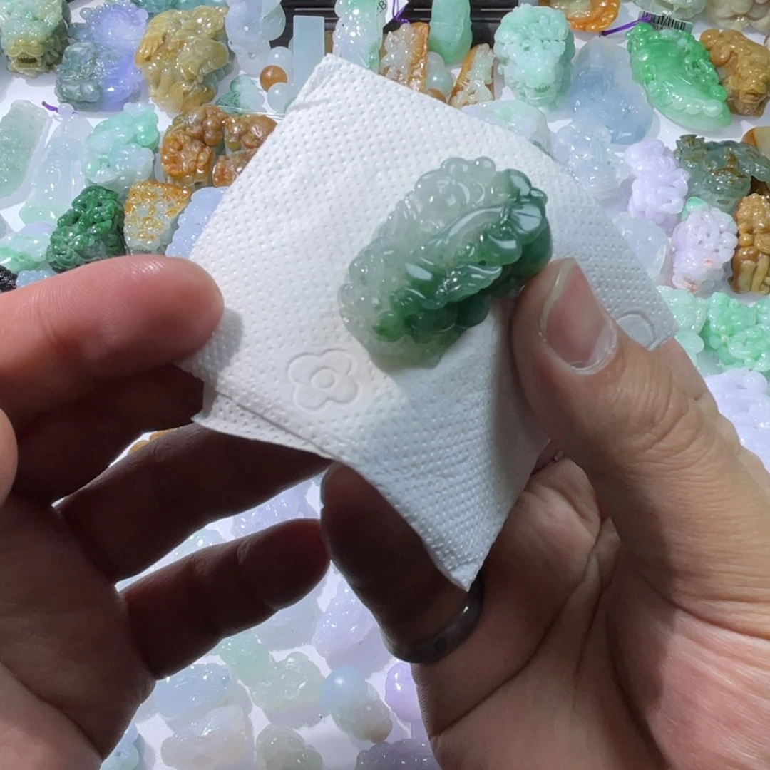 定制翡翠未镶嵌天然