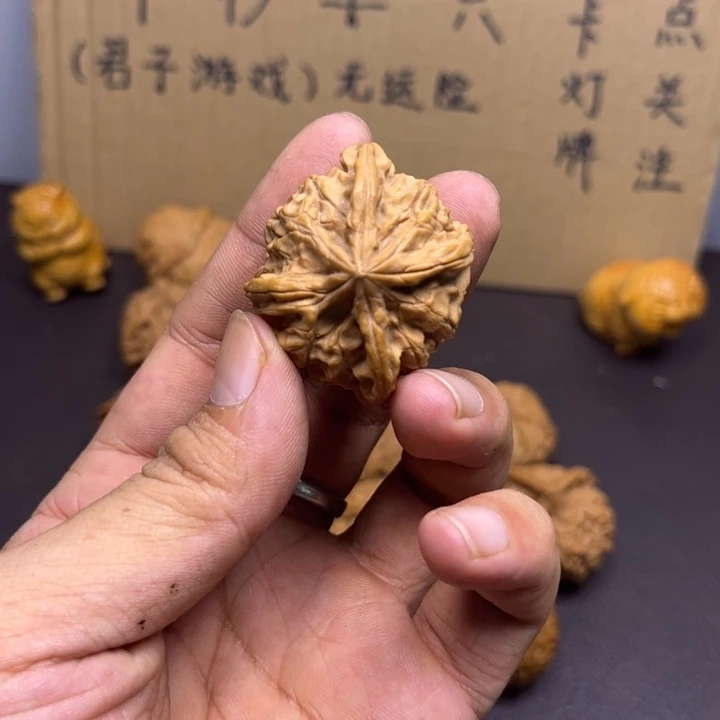 发***哥菩提籽类玉玺四棱