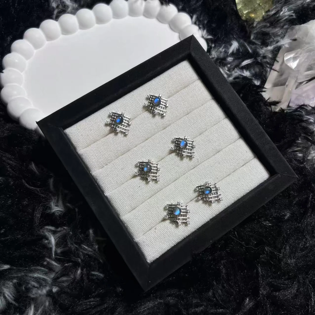 月初原创饰品 B786 月光石耳钉 多样性发货（单个）