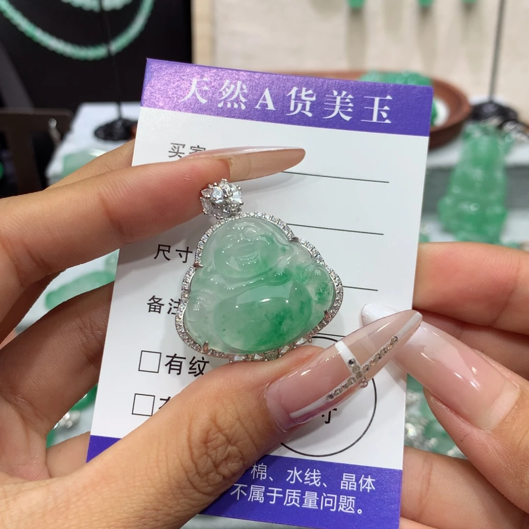 石英质玉（非洲翠）银S925镶嵌颈饰知*?