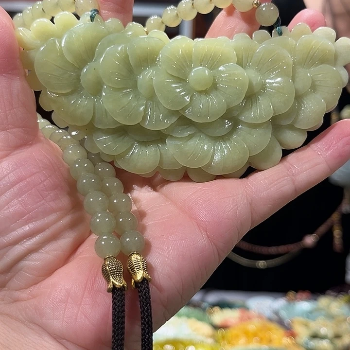 未镶嵌岫玉毛衣链