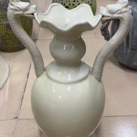 瓶微瑕瓷片。。。。。。。。。。。。。。。。。。。