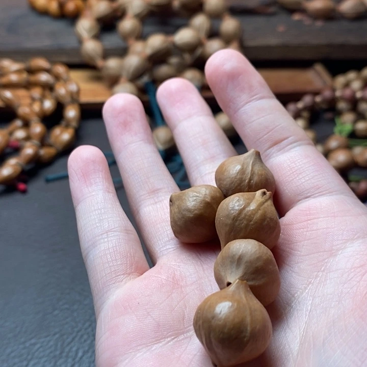 淡***淡吊坠橄榄核橄榄核