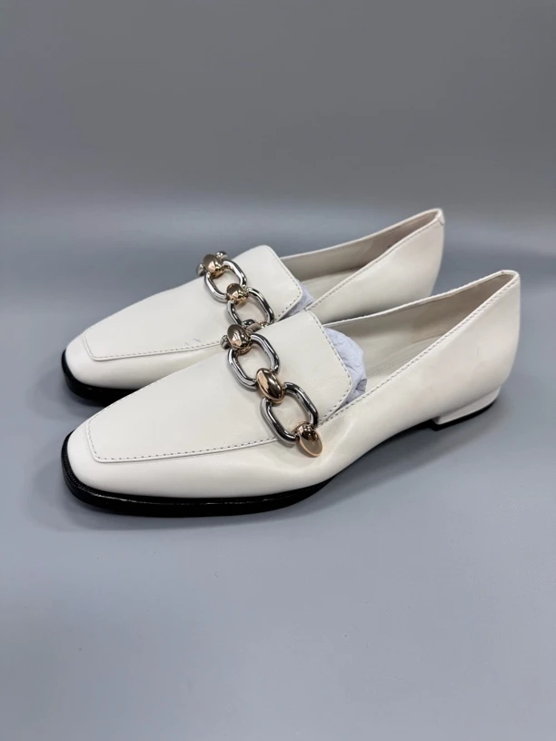 Lu 链条 266 平底乐福鞋