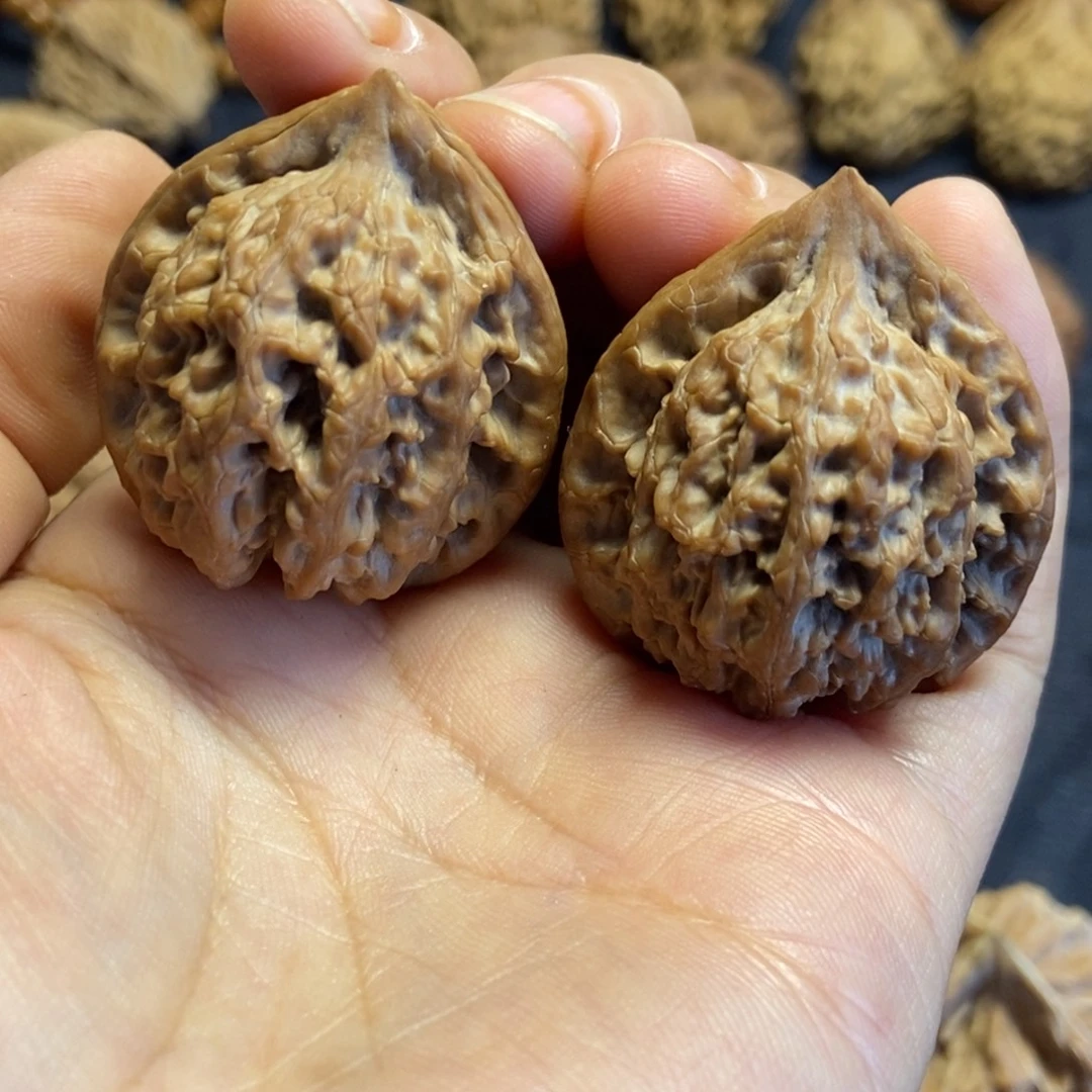 盒***盒吊坠文玩核桃鸡心33