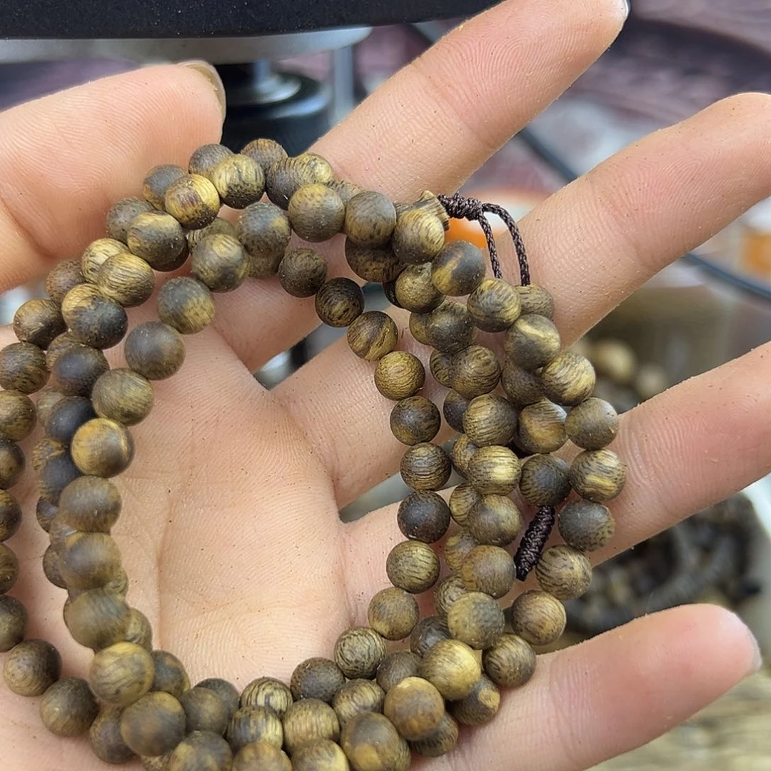 等***待沉香碎屑沉香奇楠沉香凹身卡6 12.1克装