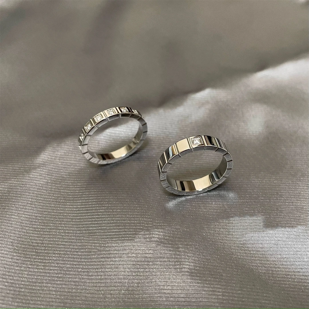 钛钢戒指 简约百搭小冰钻镶嵌锆钻戒指叠戴情侣对戒指环