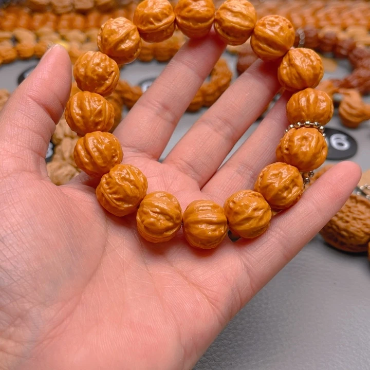 大****吊坠文玩核桃核桃手串