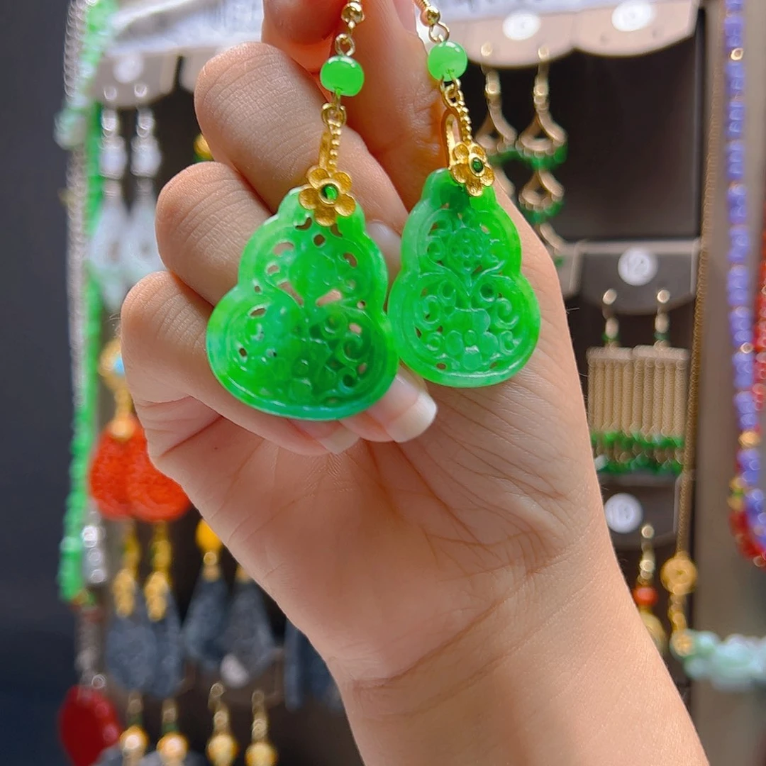 未镶嵌翡翠耳饰翡翠