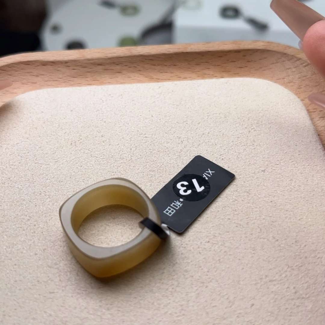 和田玉戒指未镶嵌