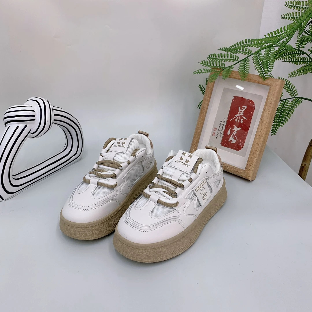 夏季女显脚小新款百搭运动时尚休闲鞋软底板鞋D9812