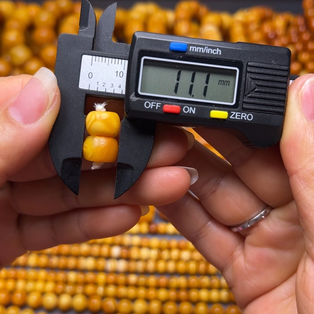 琥珀未镶嵌吊坠(不含链)