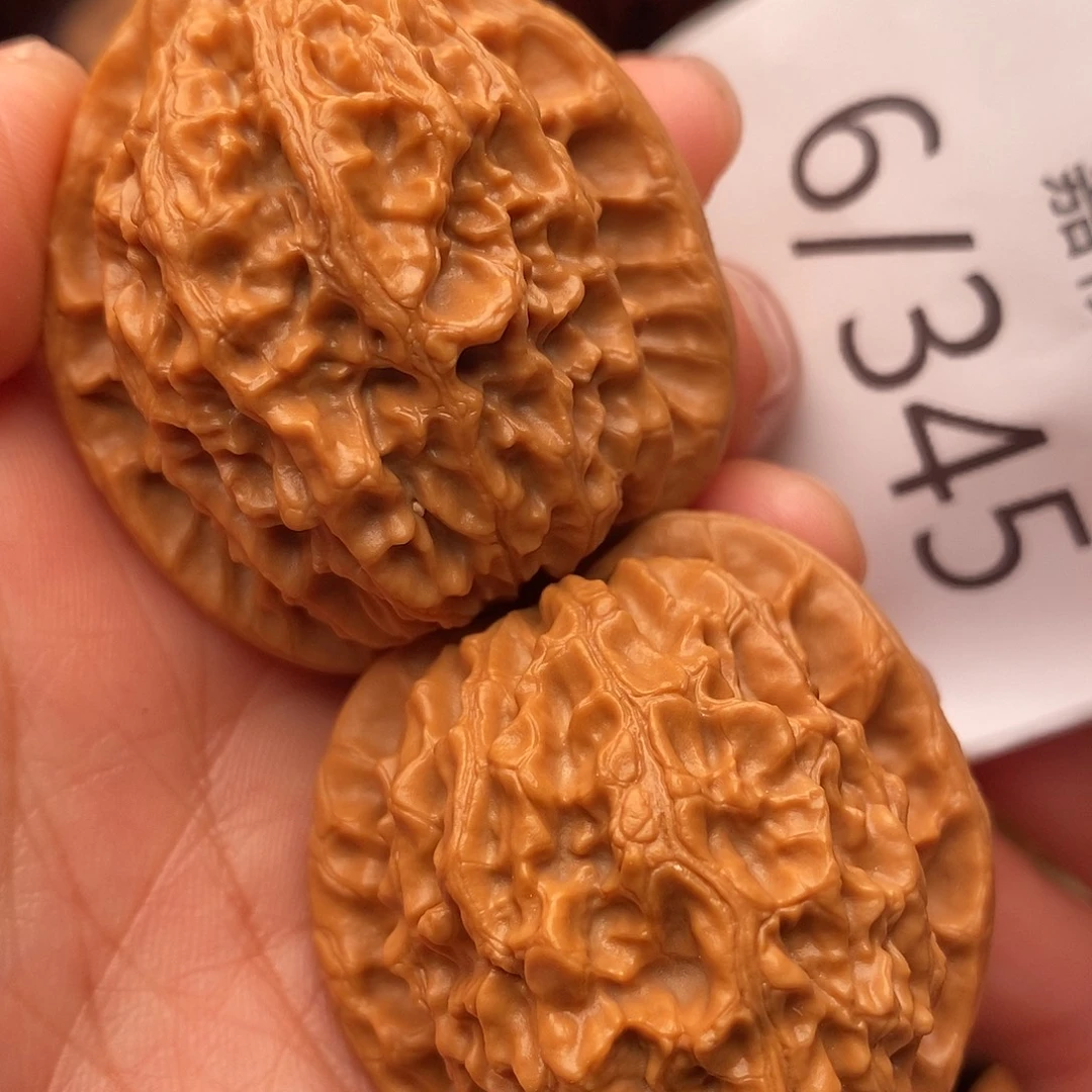 把件文玩核桃39.8金牛