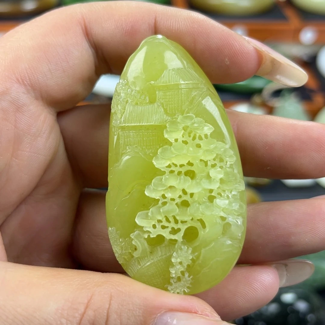 和田玉（黄玉）颈饰未镶嵌