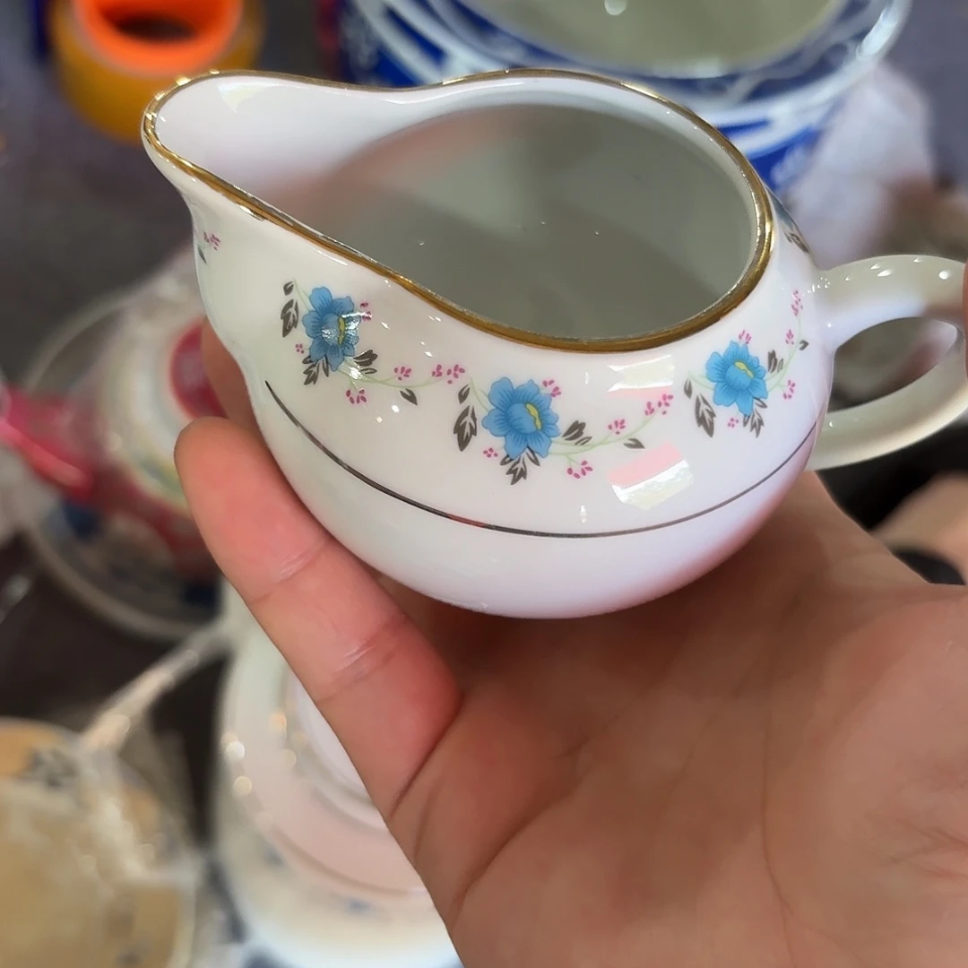 景德镇现代陶瓷用品