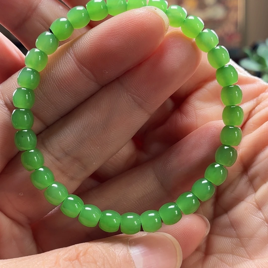 和田玉未镶嵌手串俄碧玉