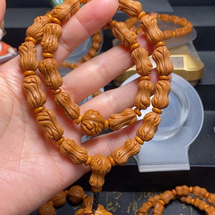 手串桃核花生手持12