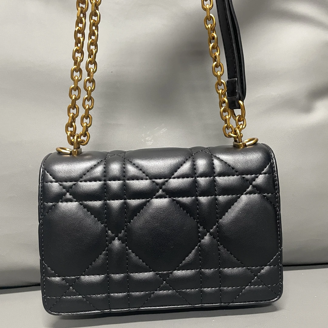 潮流真皮新款女包甜甜猪鼻双金珠 0265 黑色小号